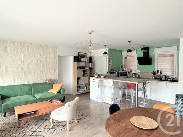 Appartement F4 à vendre - 4 pièces - 80.05 m2 - PORNIC - 44 - PAYS-DE-LOIRE - Century 21 Agence Du Casino