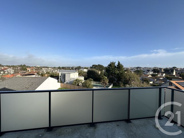 Appartement T4 à vendre - 4 pièces - 76.44 m2 - PORNIC - 44 - PAYS-DE-LOIRE - Century 21 Agence Du Casino