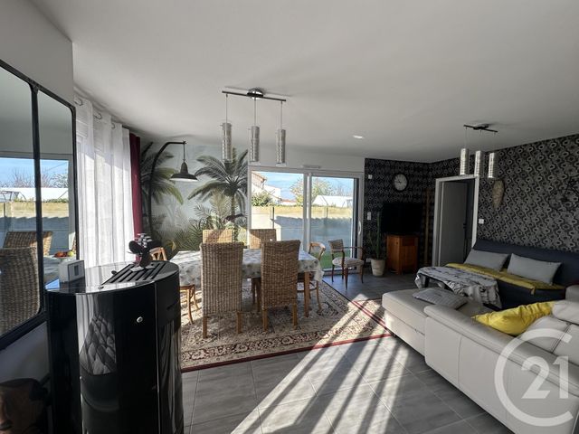 maison à vendre - 5 pièces - 121.01 m2 - LA PLAINE SUR MER - 44 - PAYS-DE-LOIRE - Century 21 Agence Du Casino