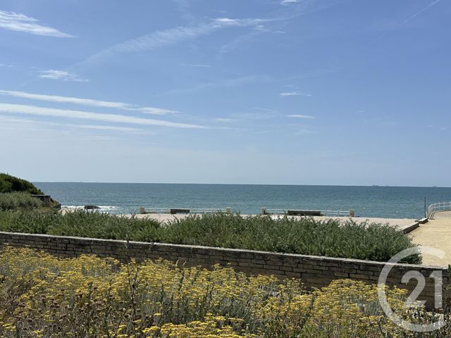 maison à vendre - 5 pièces - 121.01 m2 - LA PLAINE SUR MER - 44 - PAYS-DE-LOIRE - Century 21 Agence Du Casino