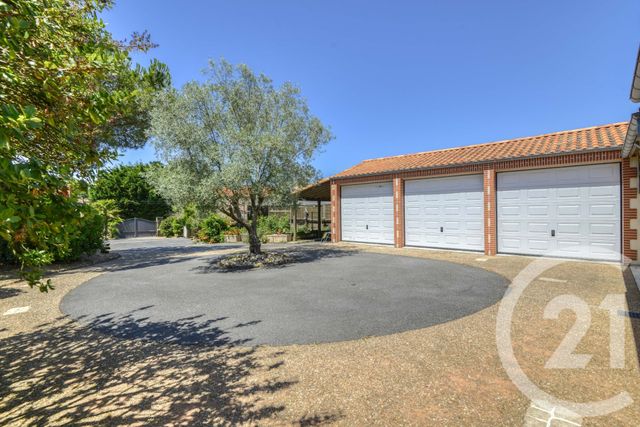 maison à vendre - 8 pièces - 332.0 m2 - PORNIC - 44 - PAYS-DE-LOIRE - Century 21 Agence Du Casino