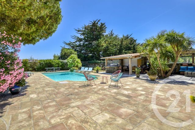 maison à vendre - 8 pièces - 332.0 m2 - PORNIC - 44 - PAYS-DE-LOIRE - Century 21 Agence Du Casino