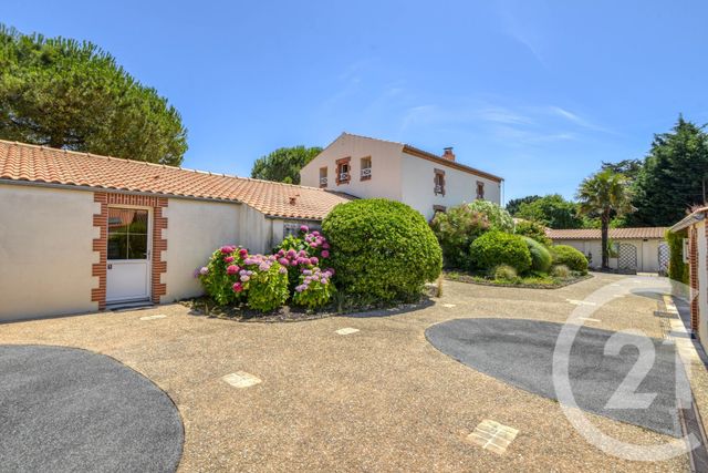 maison à vendre - 8 pièces - 332.0 m2 - PORNIC - 44 - PAYS-DE-LOIRE - Century 21 Agence Du Casino