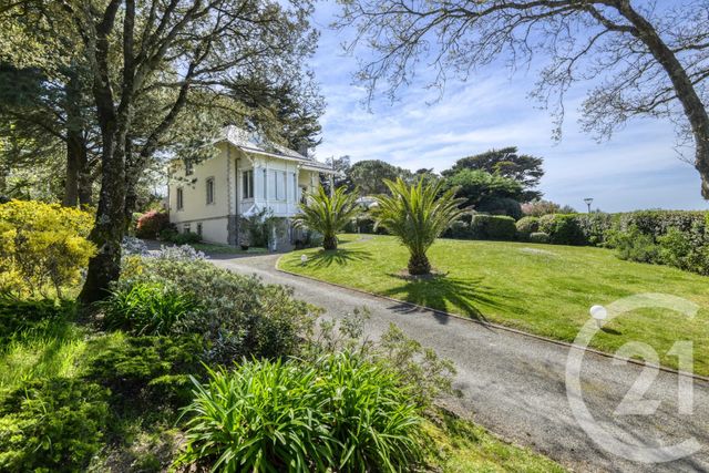 maison à vendre - 12 pièces - 260.0 m2 - PORNIC - 44 - PAYS-DE-LOIRE - Century 21 Agence Du Casino