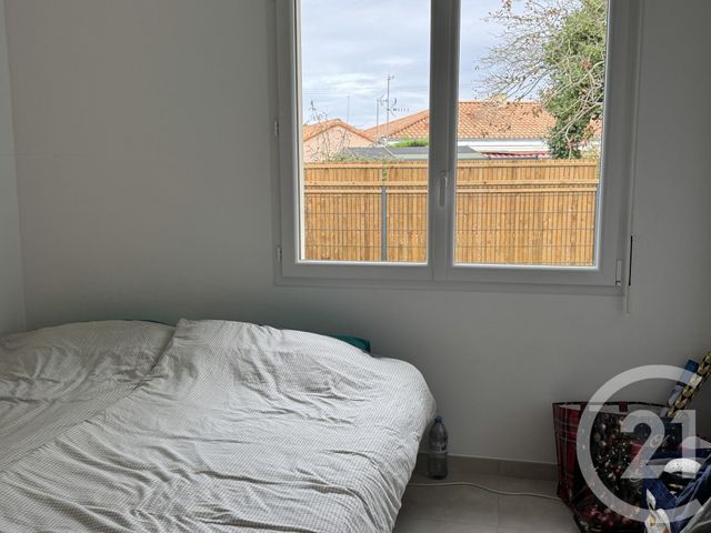 maison à louer - 4 pièces - 105.0 m2 - CHAUMES EN RETZ - 44 - PAYS-DE-LOIRE - Century 21 Agence Du Casino