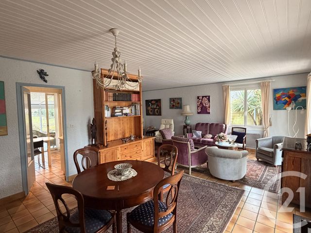 maison à vendre - 7 pièces - 173.0 m2 - LES MOUTIERS EN RETZ - 44 - PAYS-DE-LOIRE - Century 21 Agence Du Casino