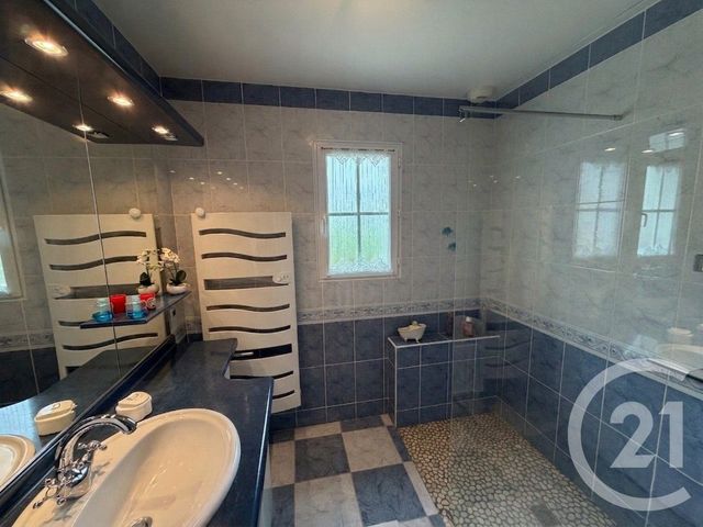 maison à vendre - 4 pièces - 98.7 m2 - ST MICHEL CHEF CHEF - 44 - PAYS-DE-LOIRE - Century 21 Agence Du Casino