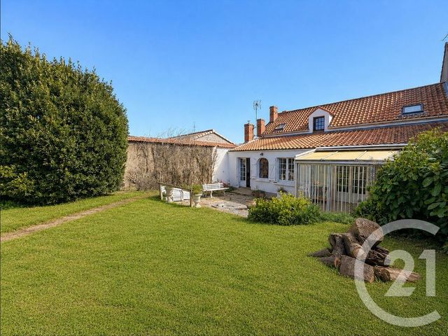 maison à vendre - 5 pièces - 135.45 m2 - ST PERE EN RETZ - 44 - PAYS-DE-LOIRE - Century 21 Agence Du Casino