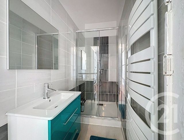 Appartement T4 à vendre - 4 pièces - 110.7 m2 - NANTES - 44 - PAYS-DE-LOIRE - Century 21 Agence Du Casino