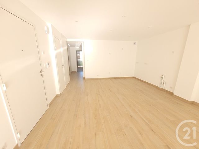 Appartement T3 à vendre - 4 pièces - 76.05 m2 - PORNIC - 44 - PAYS-DE-LOIRE - Century 21 Agence Du Casino