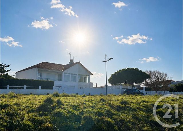 maison à vendre - 4 pièces - 100.0 m2 - LA PLAINE SUR MER - 44 - PAYS-DE-LOIRE - Century 21 Agence Du Casino