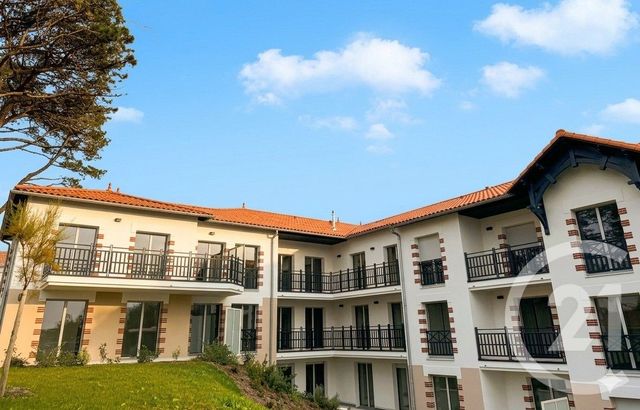 Appartement F3 à louer - 3 pièces - 66.23 m2 - PORNIC - 44 - PAYS-DE-LOIRE - Century 21 Agence Du Casino