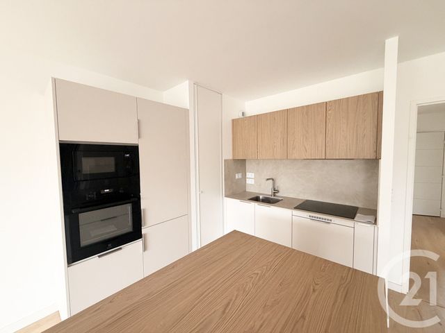 Appartement T4 à vendre - 4 pièces - 75.55 m2 - PORNIC - 44 - PAYS-DE-LOIRE - Century 21 Agence Du Casino