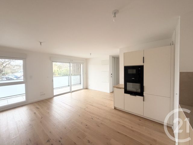 Appartement T3 à vendre - 3 pièces - 62.46 m2 - PORNIC - 44 - PAYS-DE-LOIRE - Century 21 Agence Du Casino