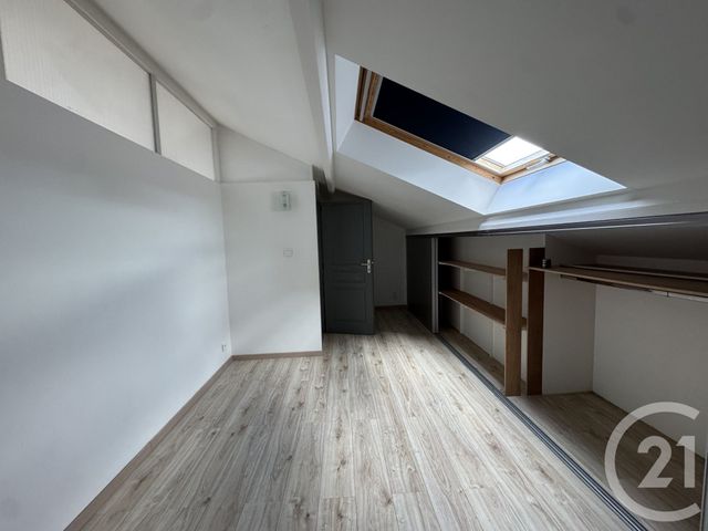 Appartement Duplex à vendre - 4 pièces - 83.0 m2 - PORNIC - 44 - PAYS-DE-LOIRE - Century 21 Agence Du Casino