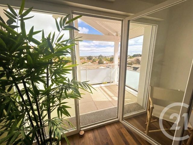 Appartement T2 à vendre - 2 pièces - 62.5 m2 - PORNIC - 44 - PAYS-DE-LOIRE - Century 21 Agence Du Casino