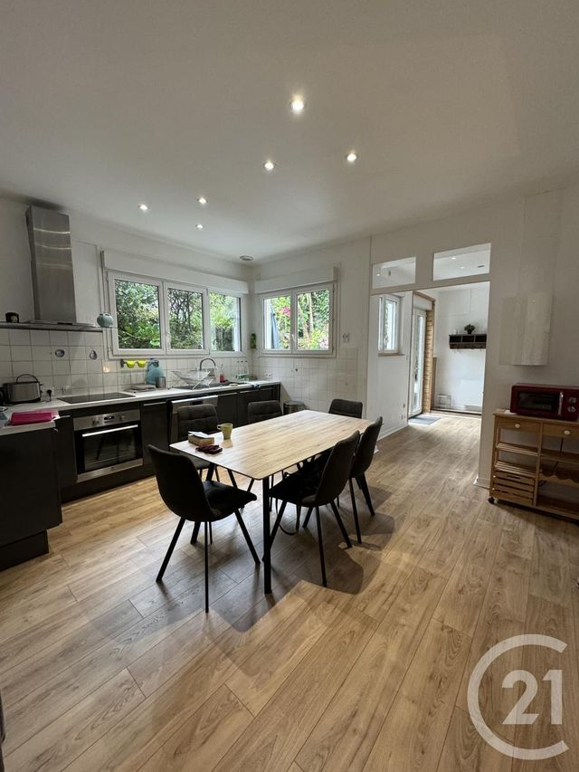 Appartement T3 à louer - 3 pièces - 82.0 m2 - PORNIC - 44 - PAYS-DE-LOIRE - Century 21 Agence Du Casino